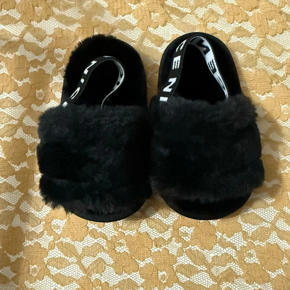 Black Faux Fur slides crib shoes 6m-12m - Picture 1 of 5